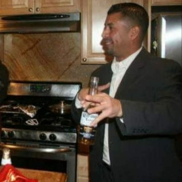 Meet your Posher, Robert - Picture 15 of 16